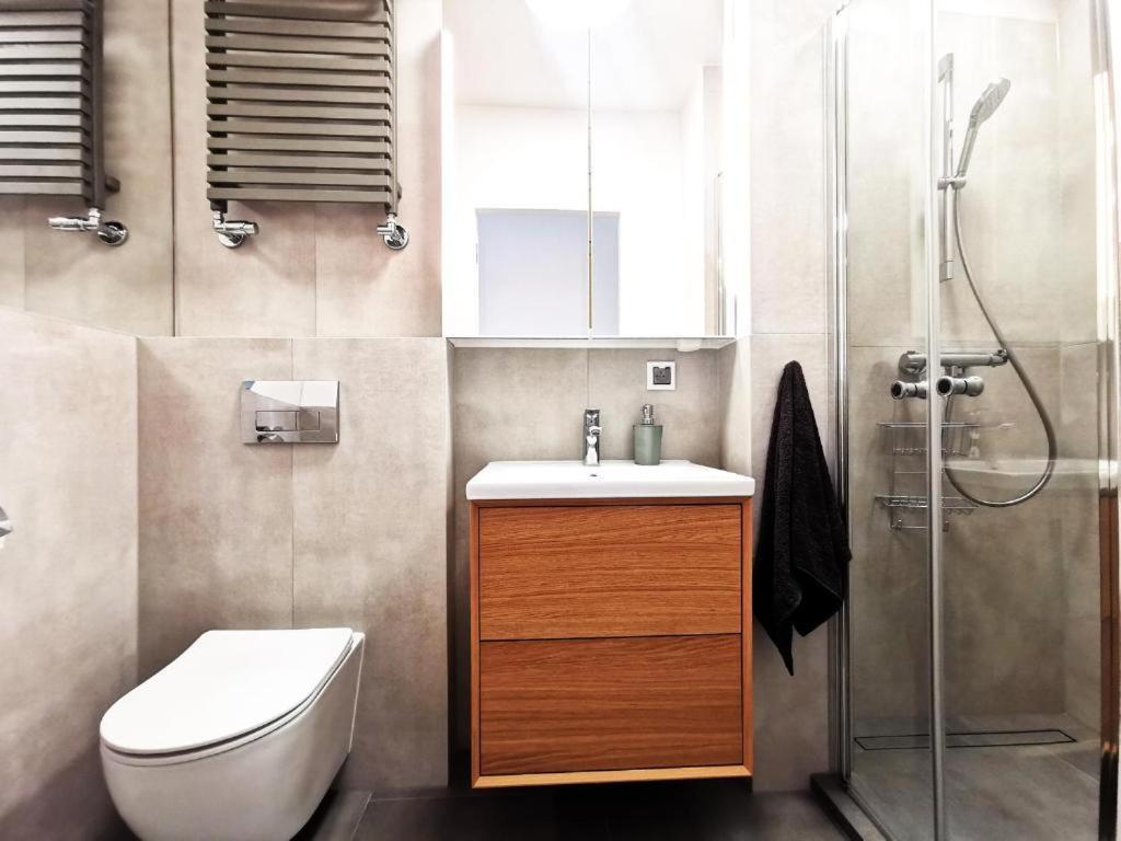 Wroc'Love Haukego Bosaka Check-In 24H Wroclaw Bagian luar foto